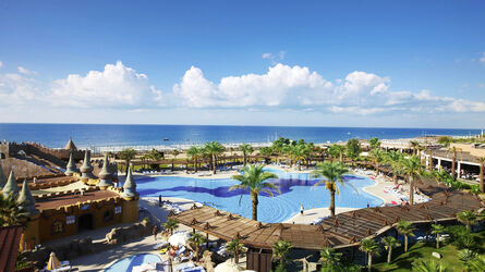 TUI Kunden haben bei der neuen Hotelmarke TUI Blue die Auswahl zwischen fünf Hotels - hier das TUI Blue Palm Garden.